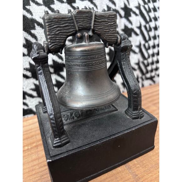 Miniature Cast Metal Replica of the Liberty Bell with Working Bell! 1776 - Picture 5 of 9
